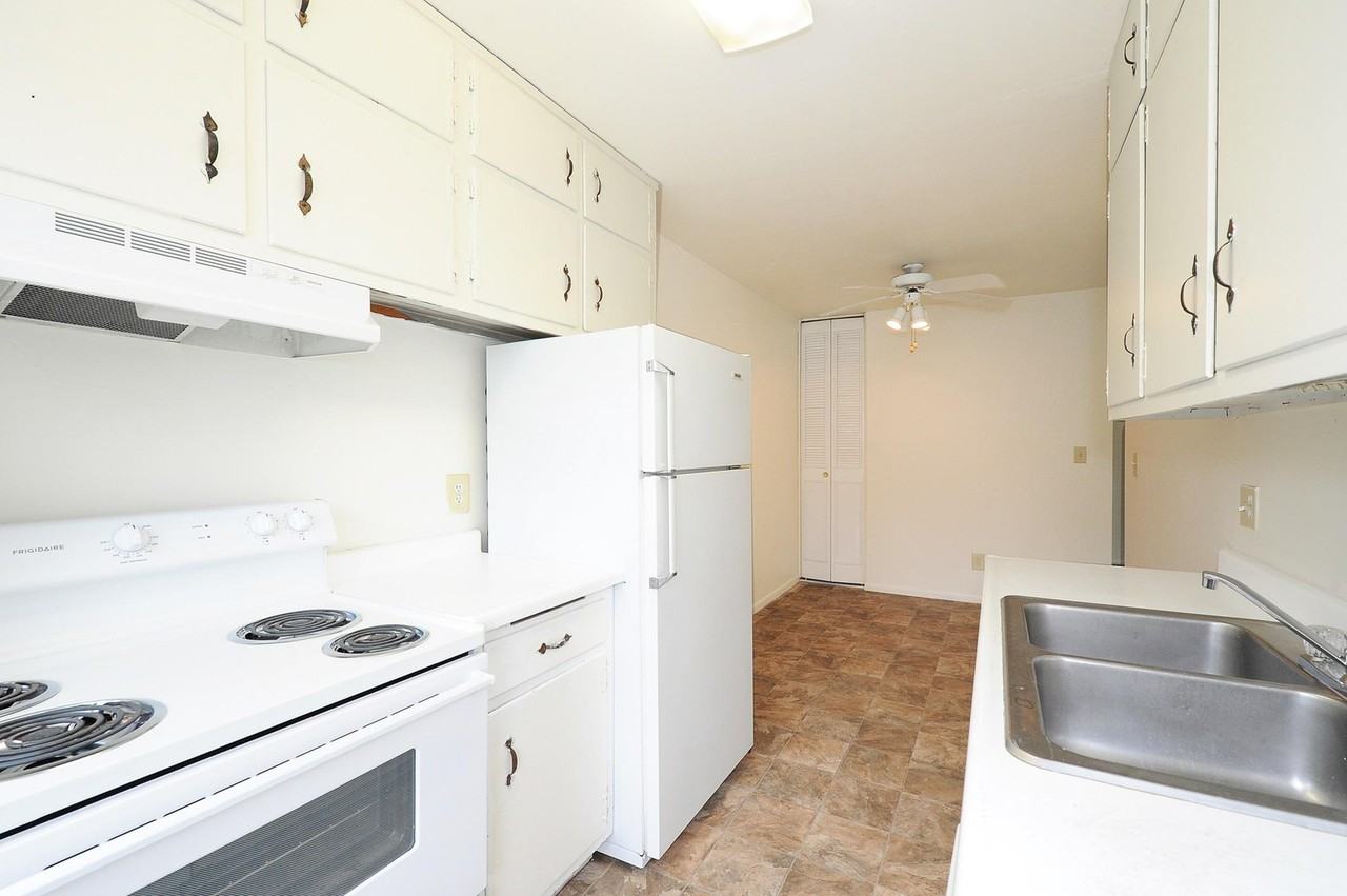 Gateway Trail Apartments - Photo 6 of 34