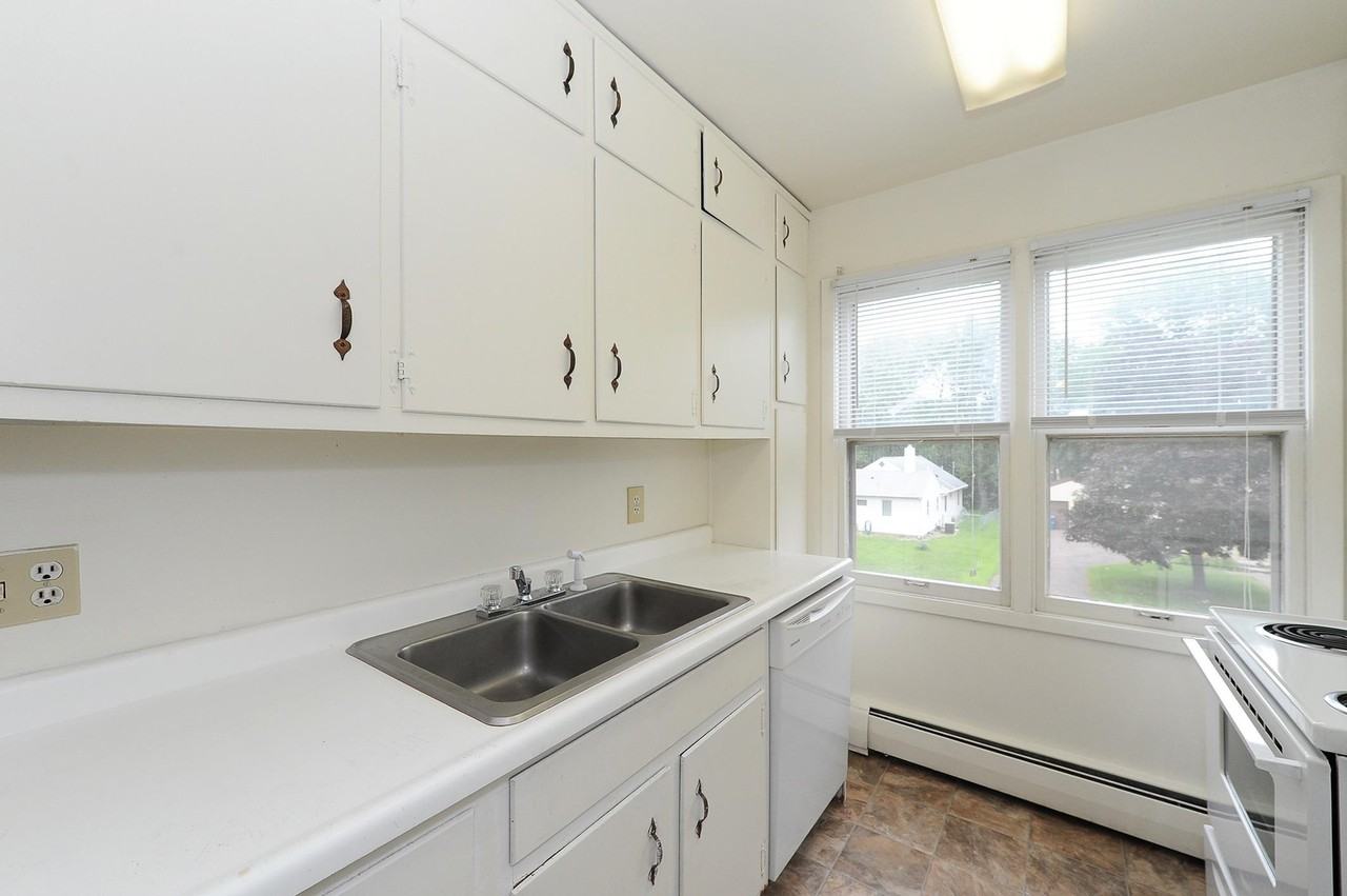 Gateway Trail Apartments - Photo 5 of 34