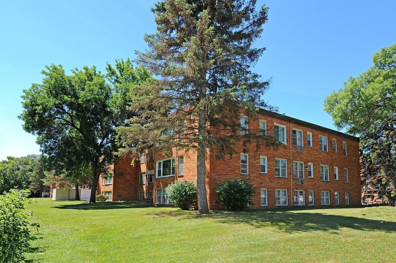 Gateway Trail Apartments - Photo 2 of 25