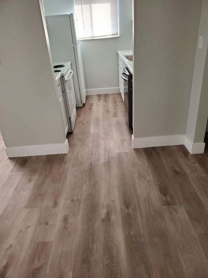 805 E Tiffany Dr Unit 4 #4 - Photo 2 of 16