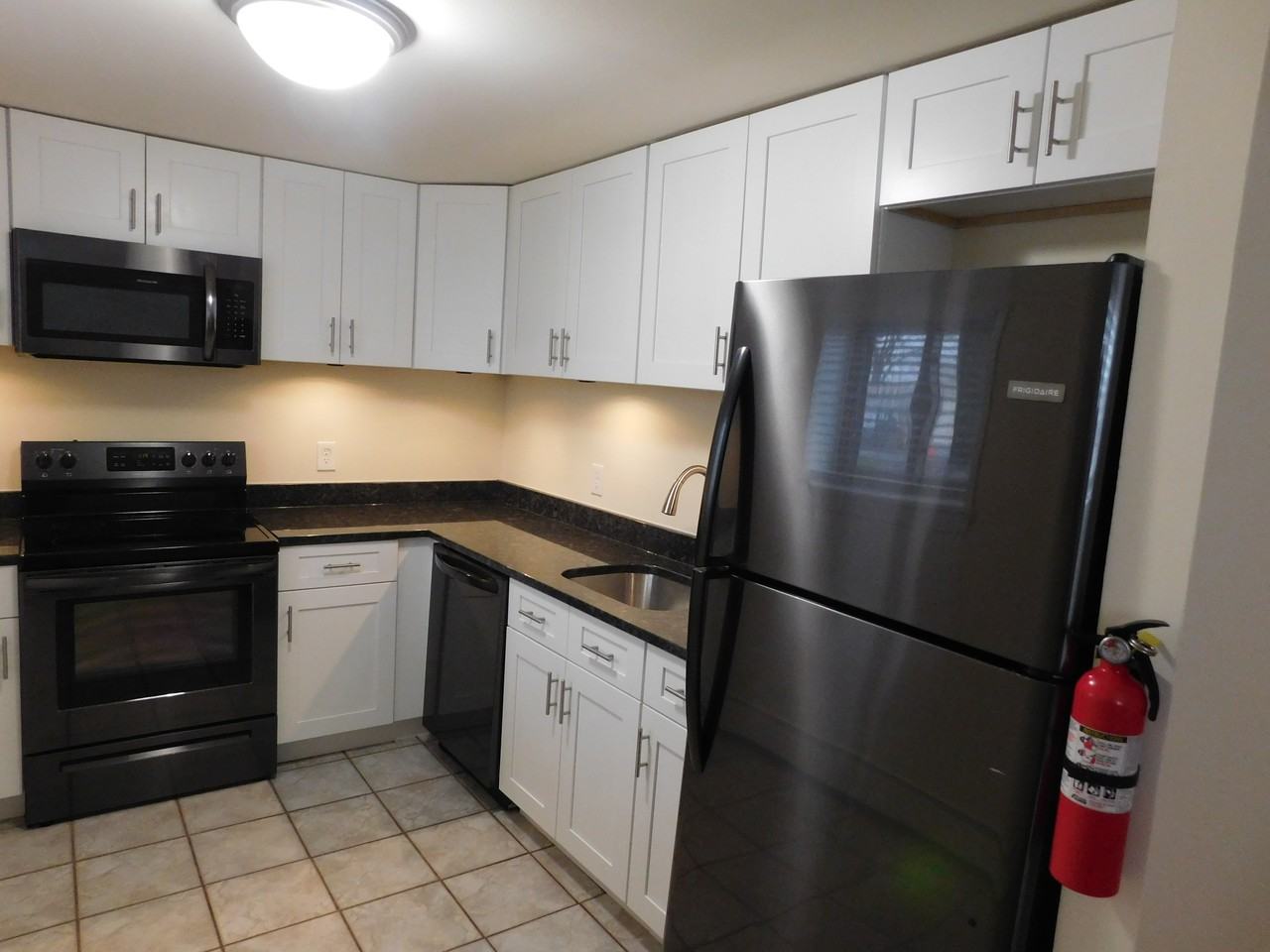 37 West Vine Street #B-1 - Photo 2 of 13