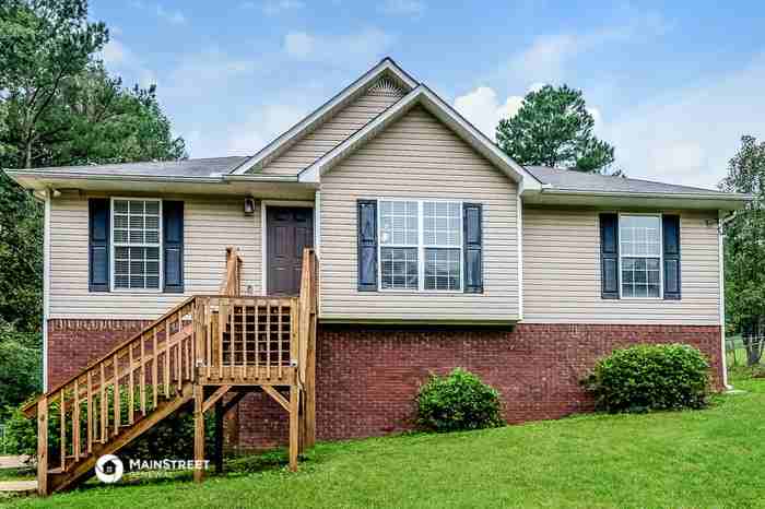 50 Railroad Dr - Photo 2 of 18