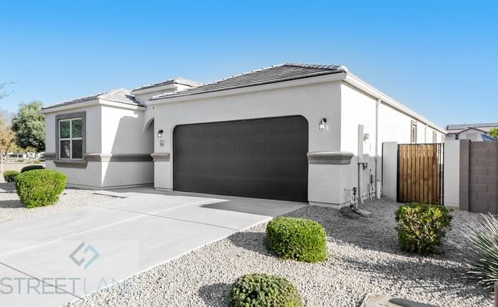 17141 N Cielo Ln - Photo 2 of 15