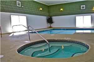 Wheelock Ridge Villa - Photo 3 of 13