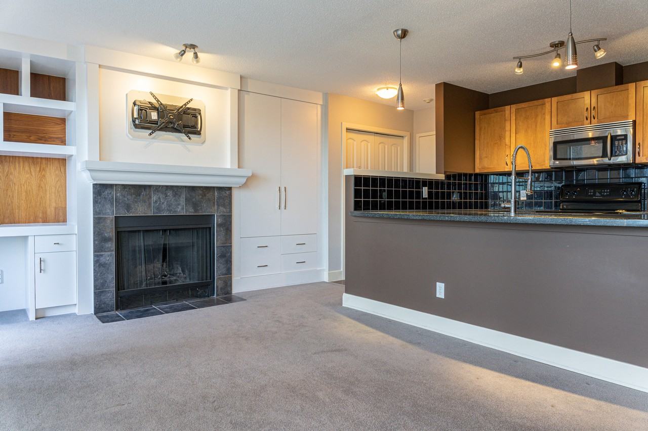 109 Village Heights Southwest #6 - Photo 3 of 18