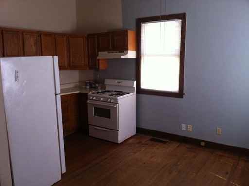 1008 N 8th St - Photo 3 of 10