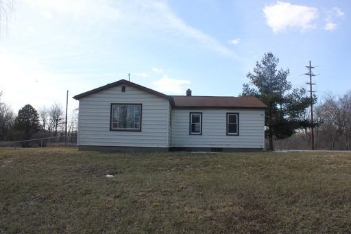 8330 N Vassar Rd - Photo 3 of 22