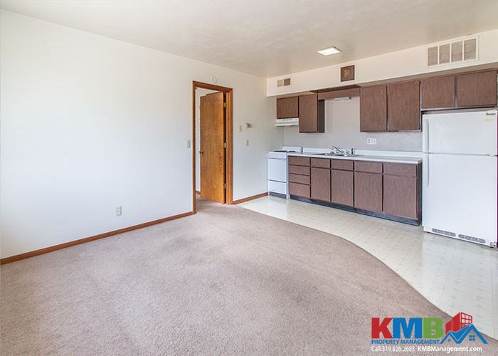 119 Southview Drive #E - Photo 3 of 9