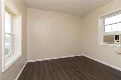 205 East Main Street, Unit 19 - Photo 3 of 6