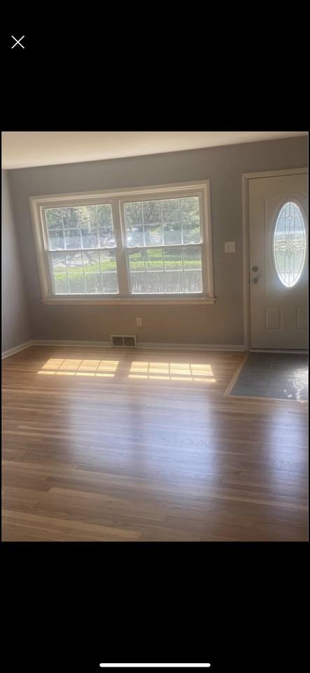 531 Phillips Street - Photo 3 of 15