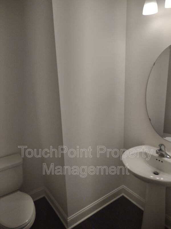 906 Acorn Way - Photo 7 of 18