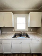 324 Victory Ave #1 - Photo 5 of 17