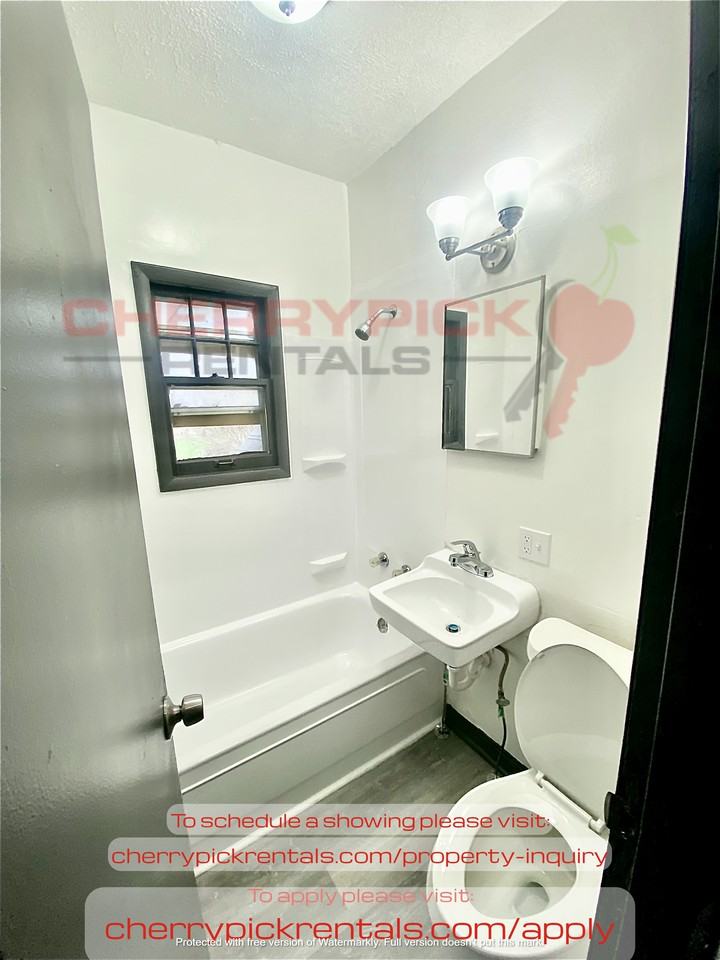 4504 Browne Street - Photo 3 of 14