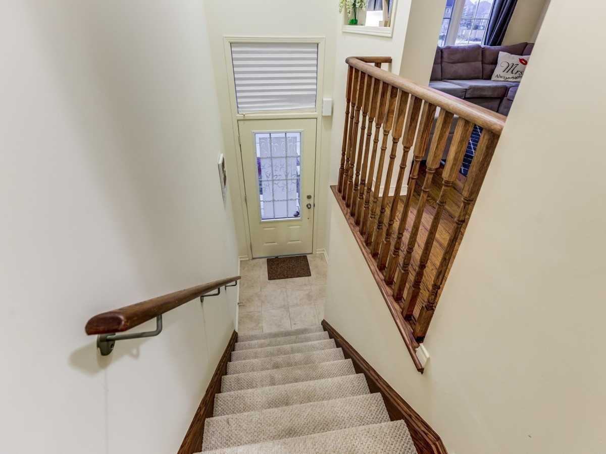 5 Burtonbury Lane - Photo 2 of 17