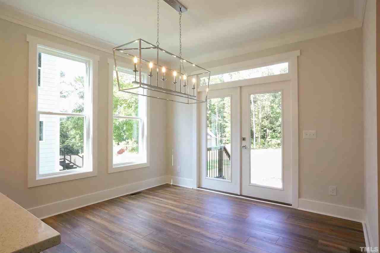 1907 Edgerton Dr - Photo 7 of 26