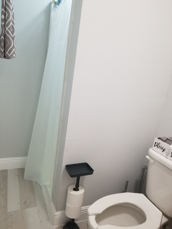 1585 Maxwell Ln - Photo 6 of 20