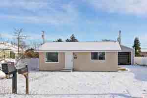 featured image of 1027 S Beeman St #1