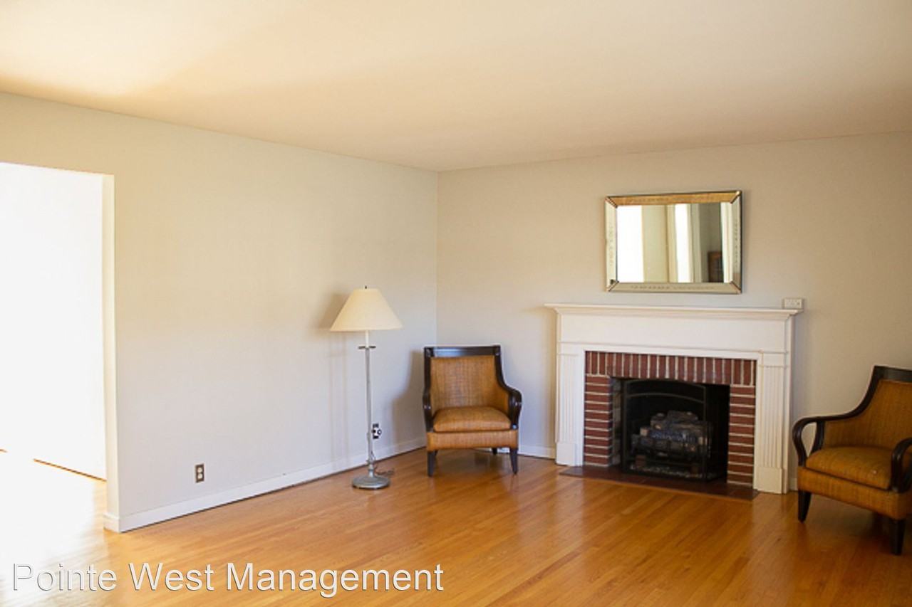 910 Draper Rd Sw - Photo 2 of 11