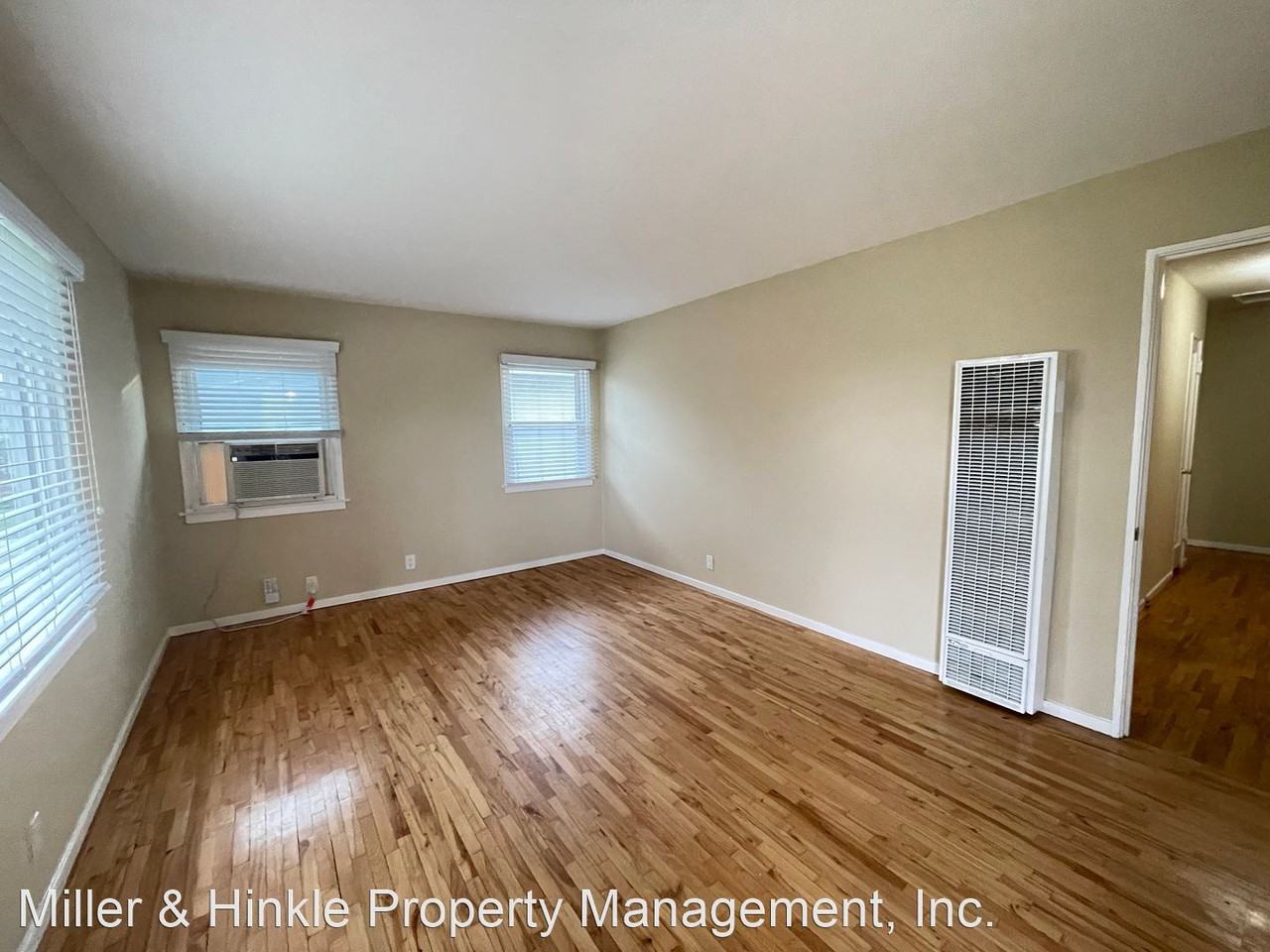 529 Clifton Ave - Photo 2 of 16