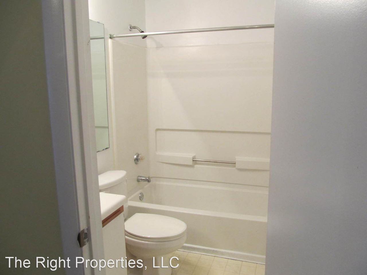 1251 University - Photo 2 of 3