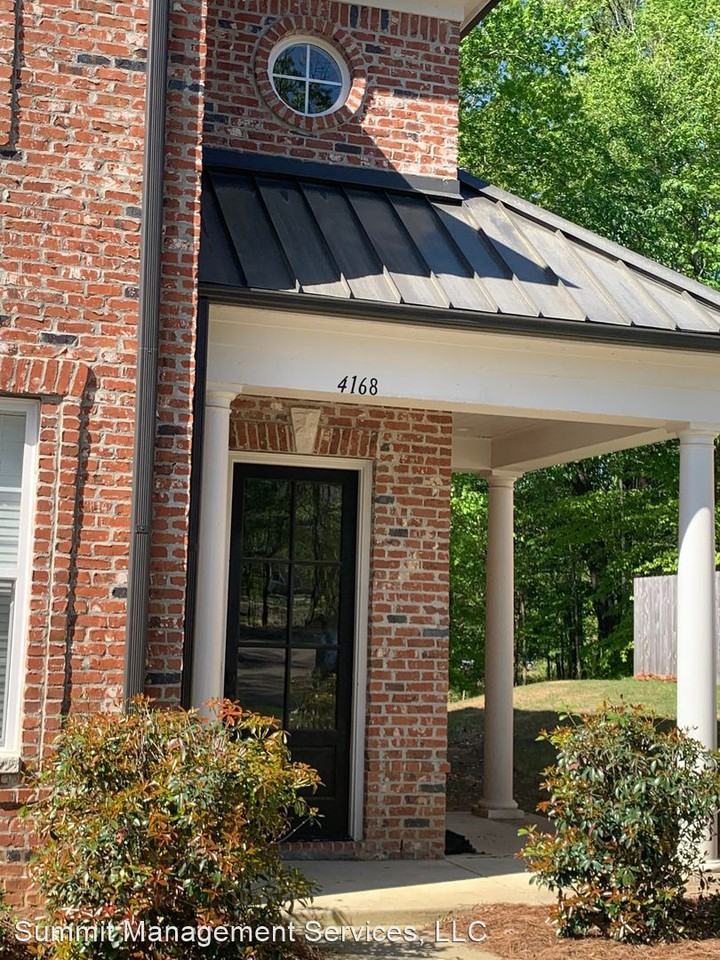 4168 Fieldstone Loop