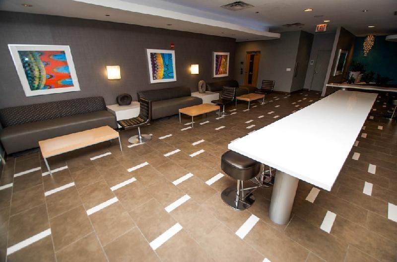 222 N Columbus Dr #1076