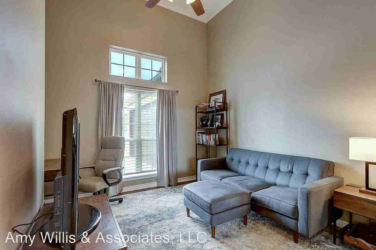 15134 Barataria Dr - Photo 2 of 35