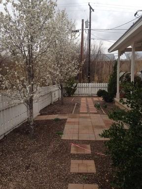 1023 Santa Fe Ave SW - Photo 2 of 22