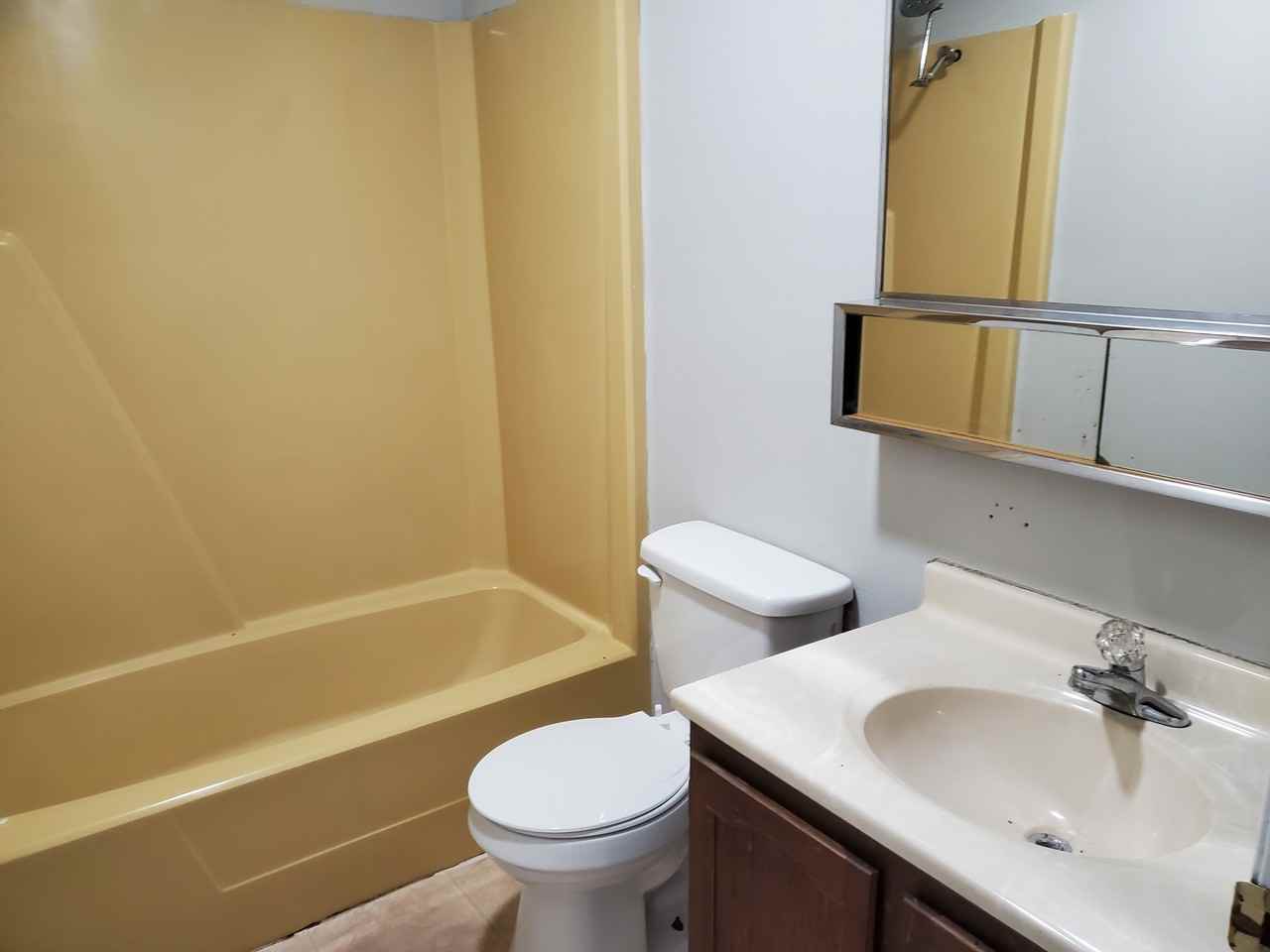 1790 N 34th St - Photo 3 of 7