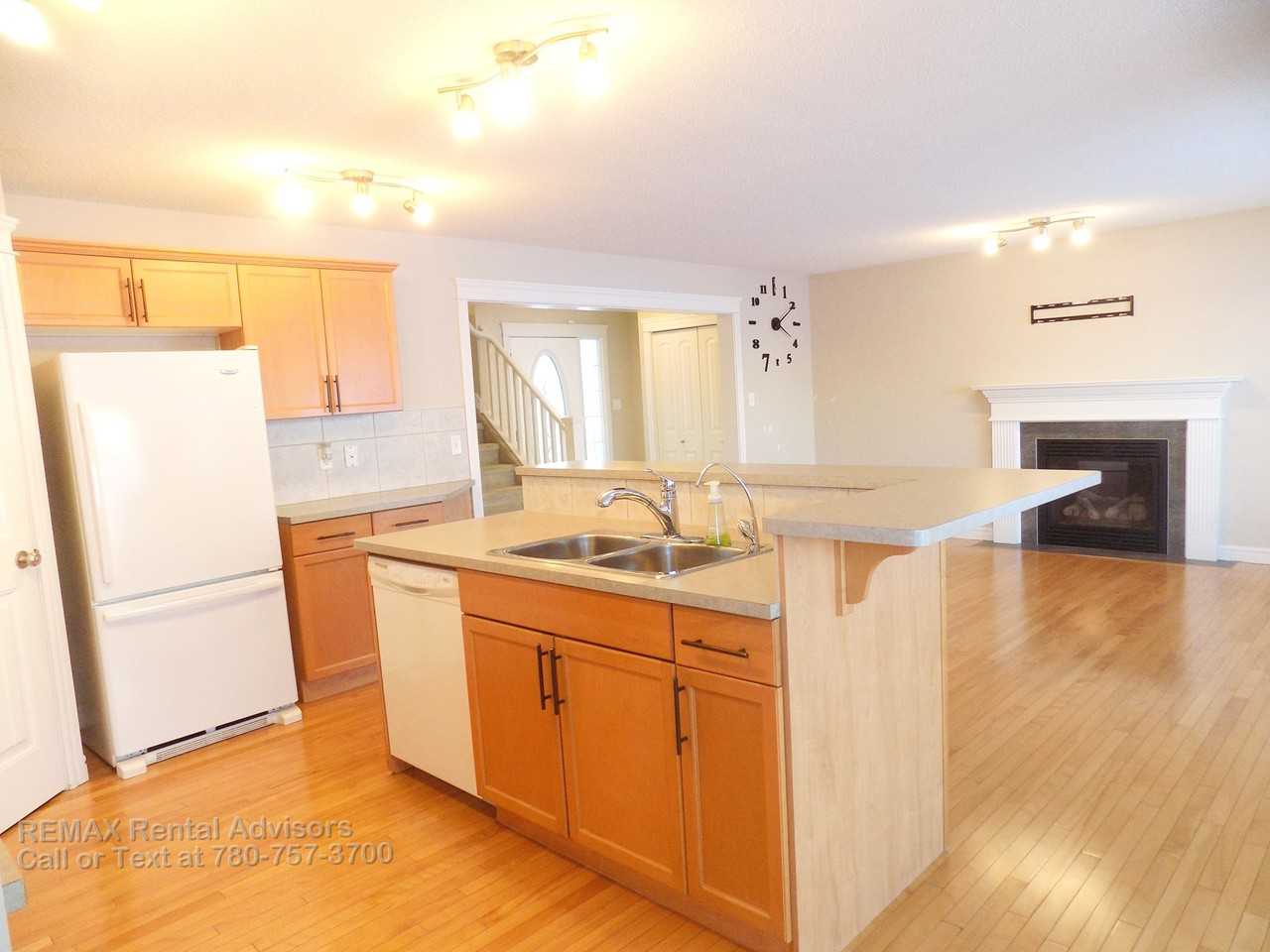 1861 Rutherford Rd Sw - Photo 3 of 21