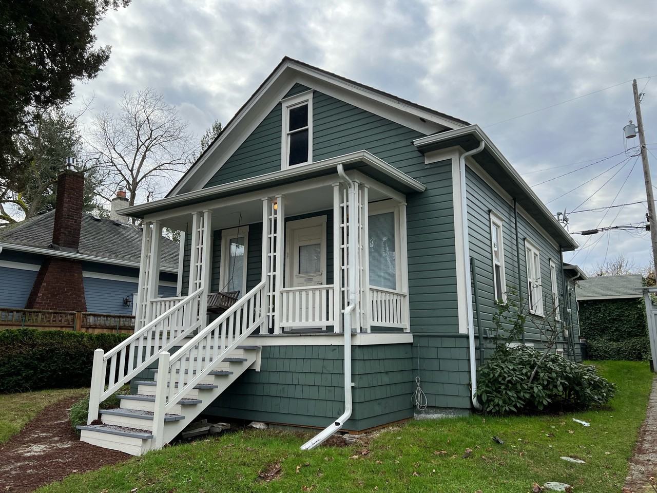 5511 Brooklyn Ave Ne #A - Photo 2 of 31