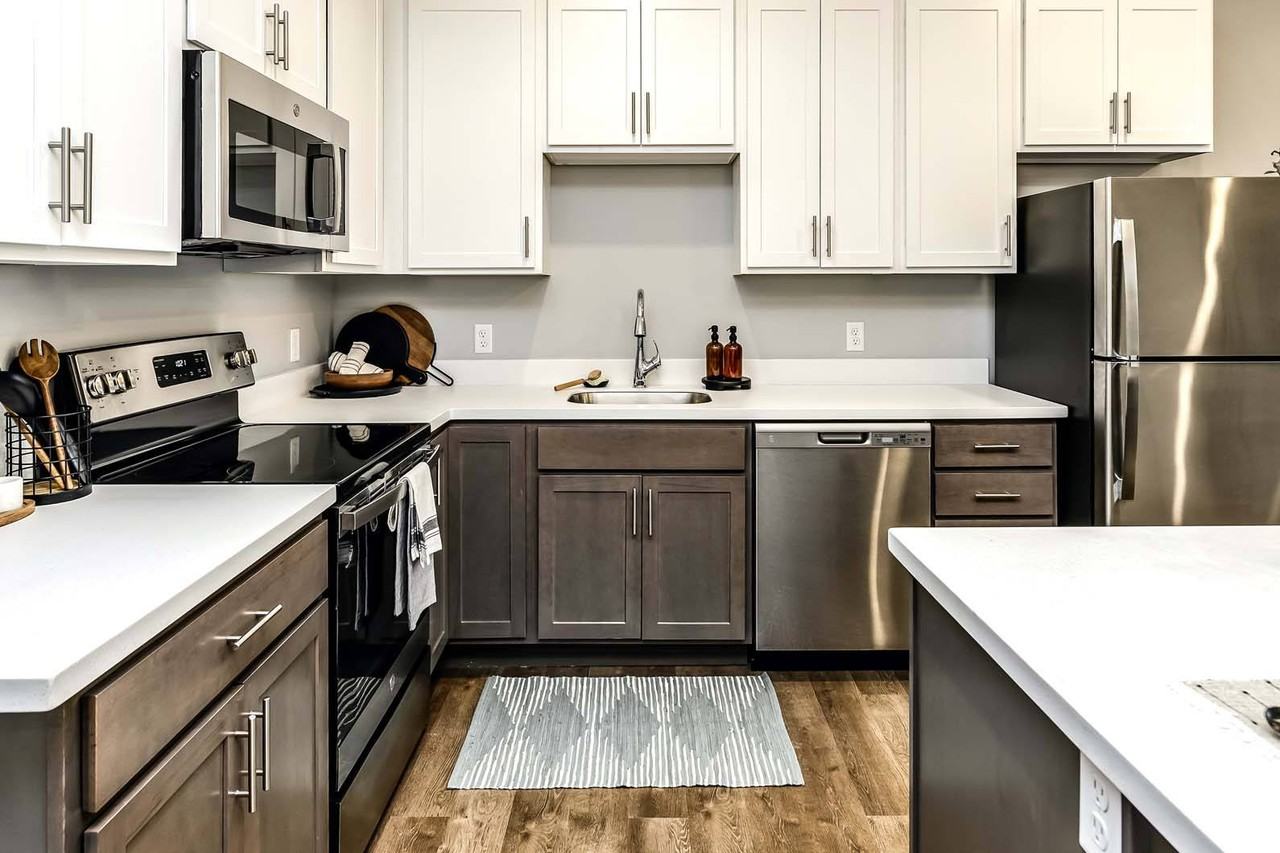 Echo Park - Photo 3 of 38