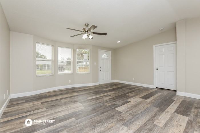 5990 Acme Ave - Photo 3 of 15