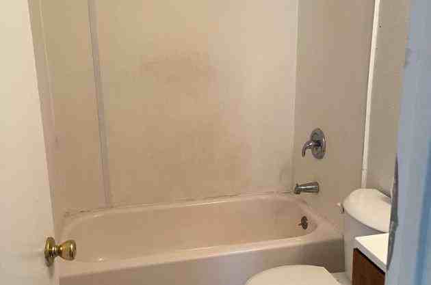 2758 North Fair Oaks Avenue - Photo 3 of 5