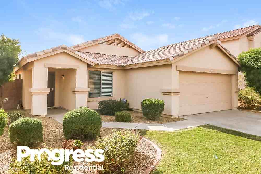 15845 W Yavapai St - Photo 3 of 19