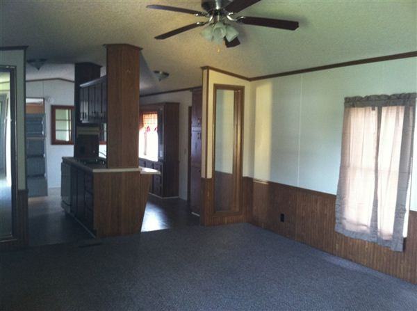 199 Zackary St - Photo 3 of 4