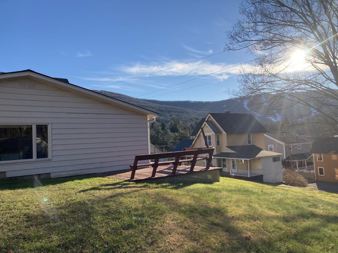 5276 5276 New York 23 - Photo 3 of 17