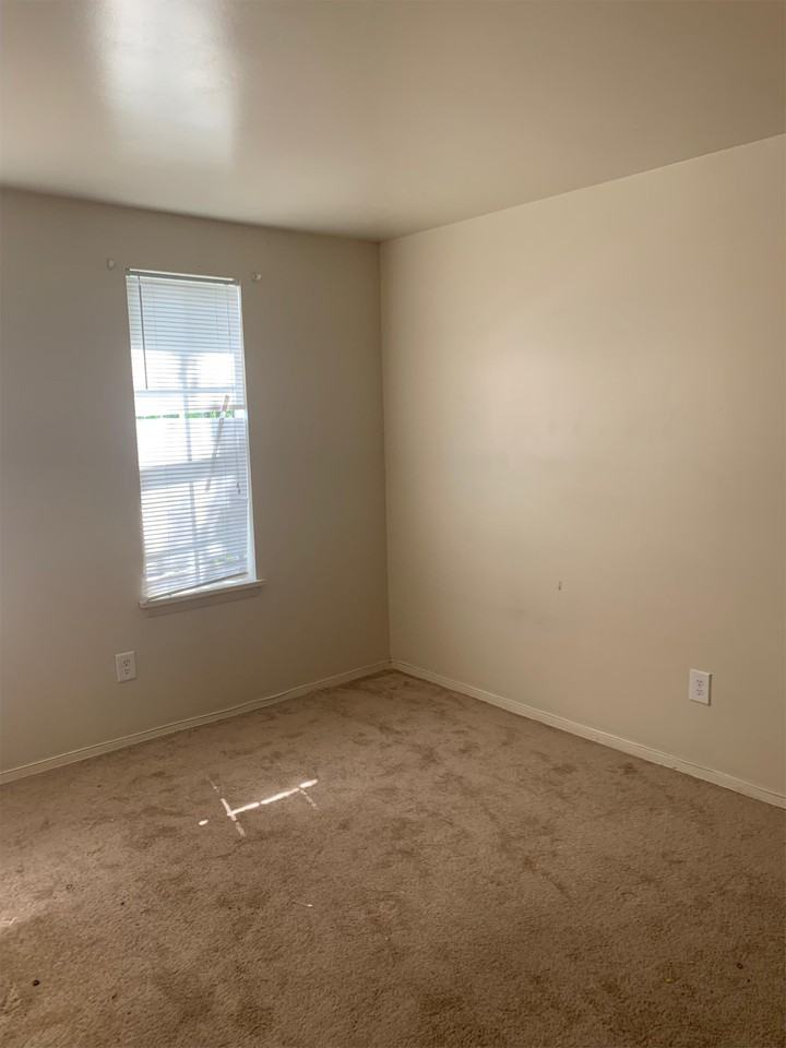 1914 Cosby St #1 - Photo 7 of 12