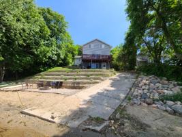 featured image of 28662 W Lake Dr