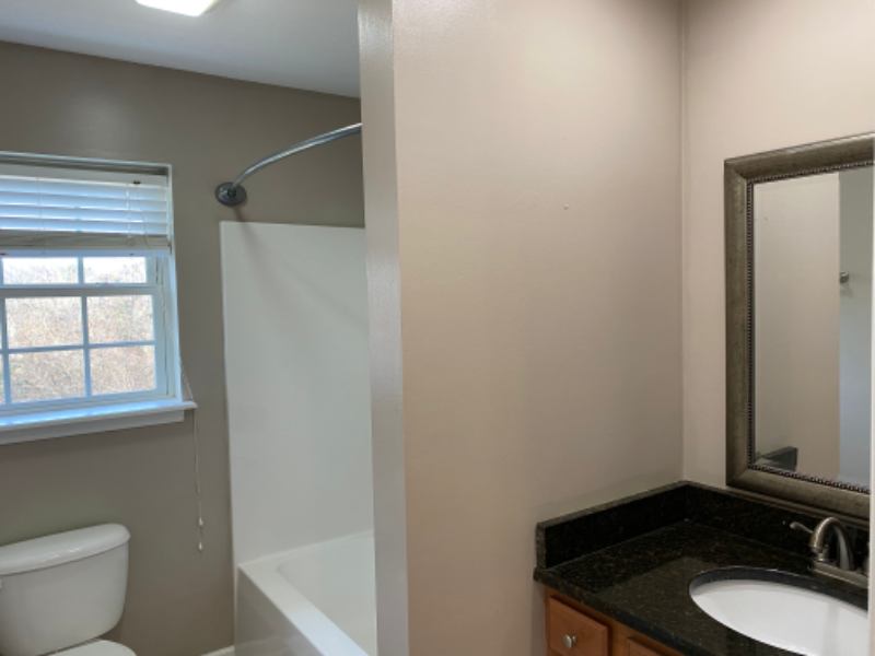 182 Montvale Rd - Photo 6 of 14