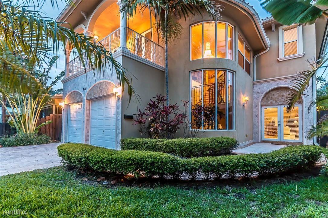 3325 Ne 14th Ct - Photo 2 of 5