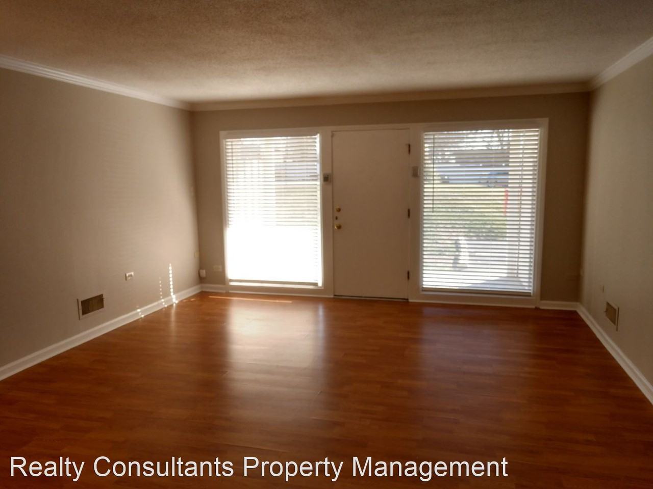 101 Oxford Place - Photo 2 of 14