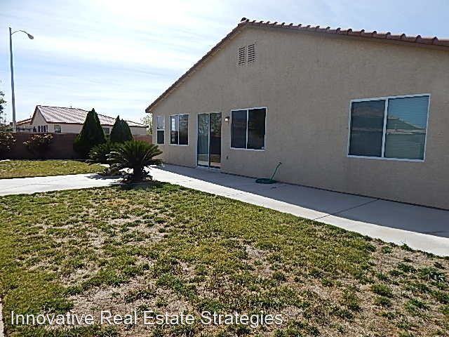 5504 Ferrell St - Photo 2 of 40