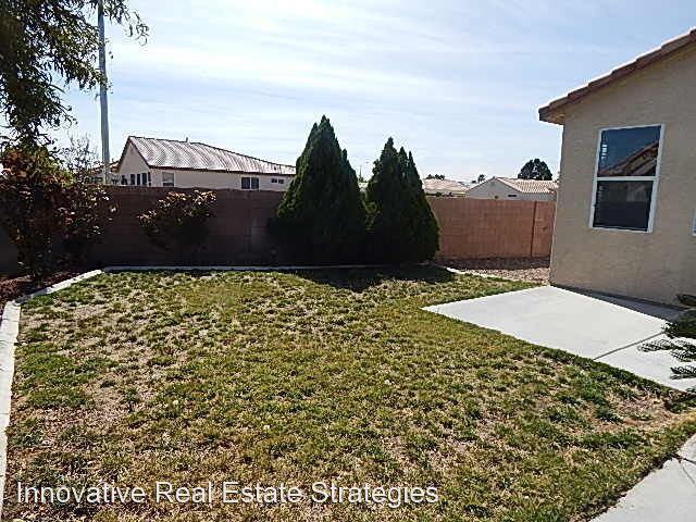 5504 Ferrell St - Photo 3 of 40