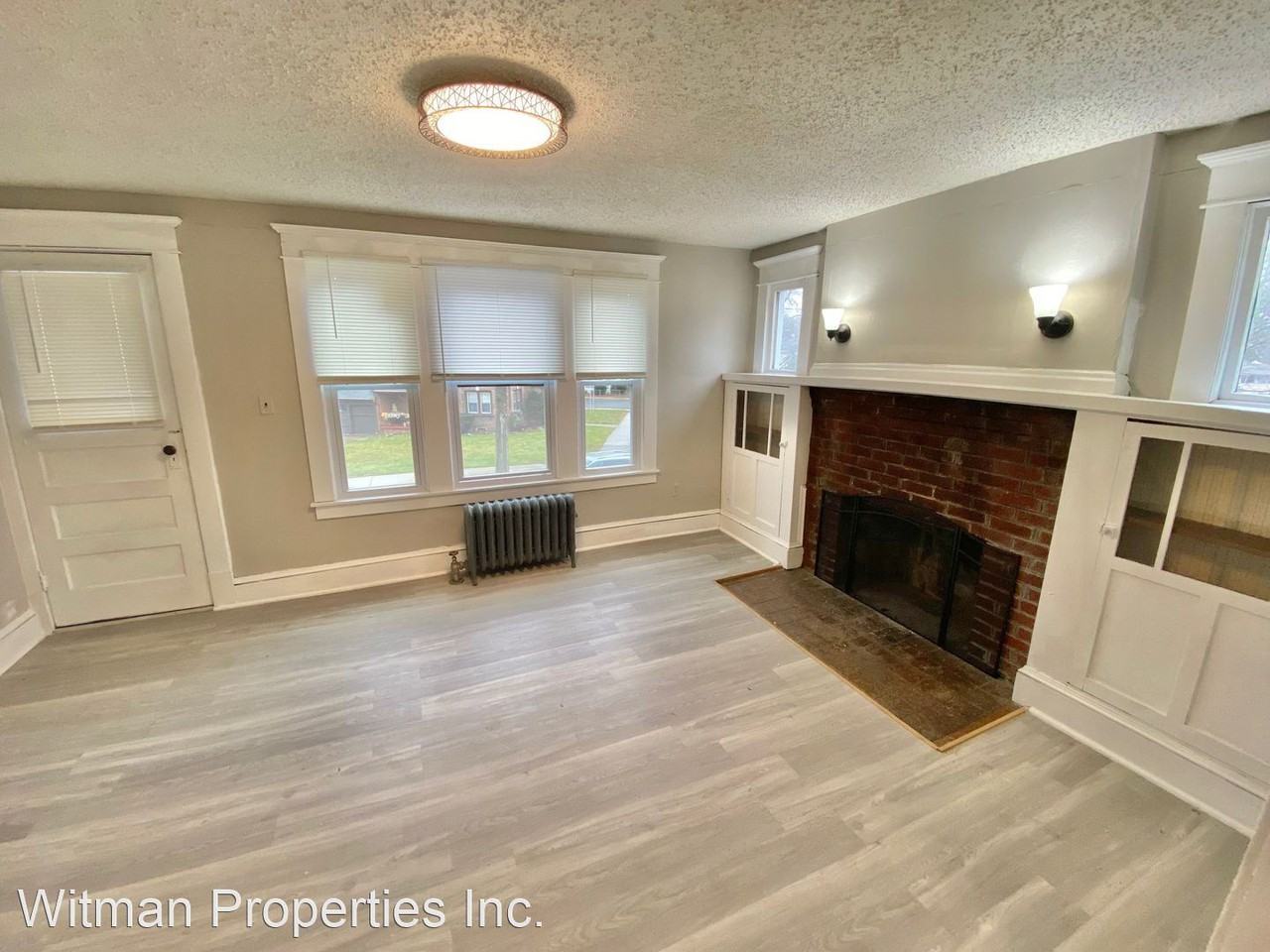 164-166 Woodlawn Street - Photo 2 of 8