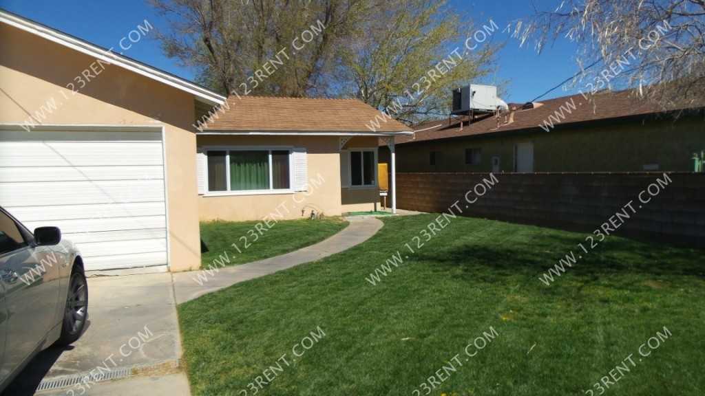 4737 W Ave L 6 - Photo 3 of 11