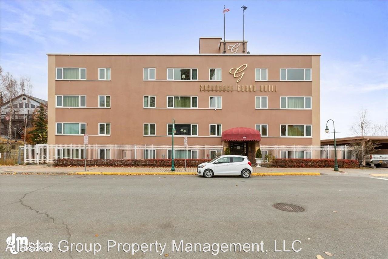 505 W 2nd Ave - Photo 2 of 30