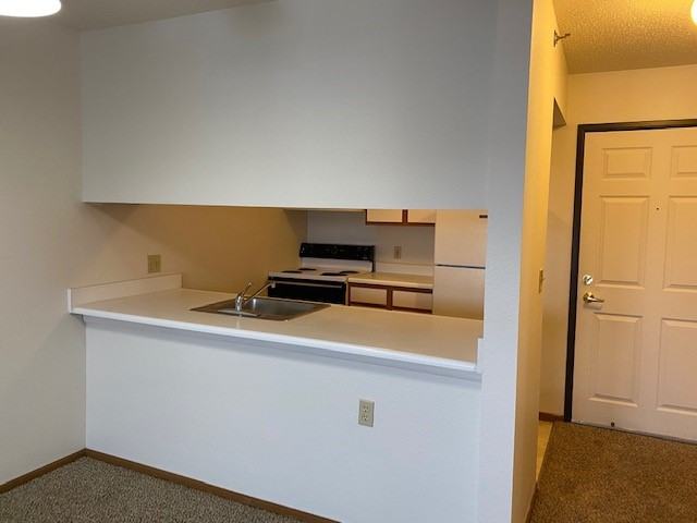 Abbott Parkside Senior 55+ - Photo 5 of 27