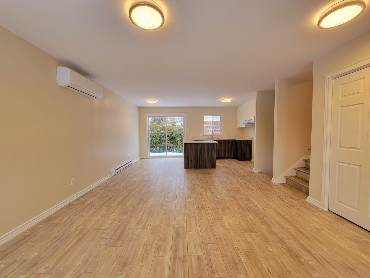 2760 Rue Beriot - Photo 3 of 15