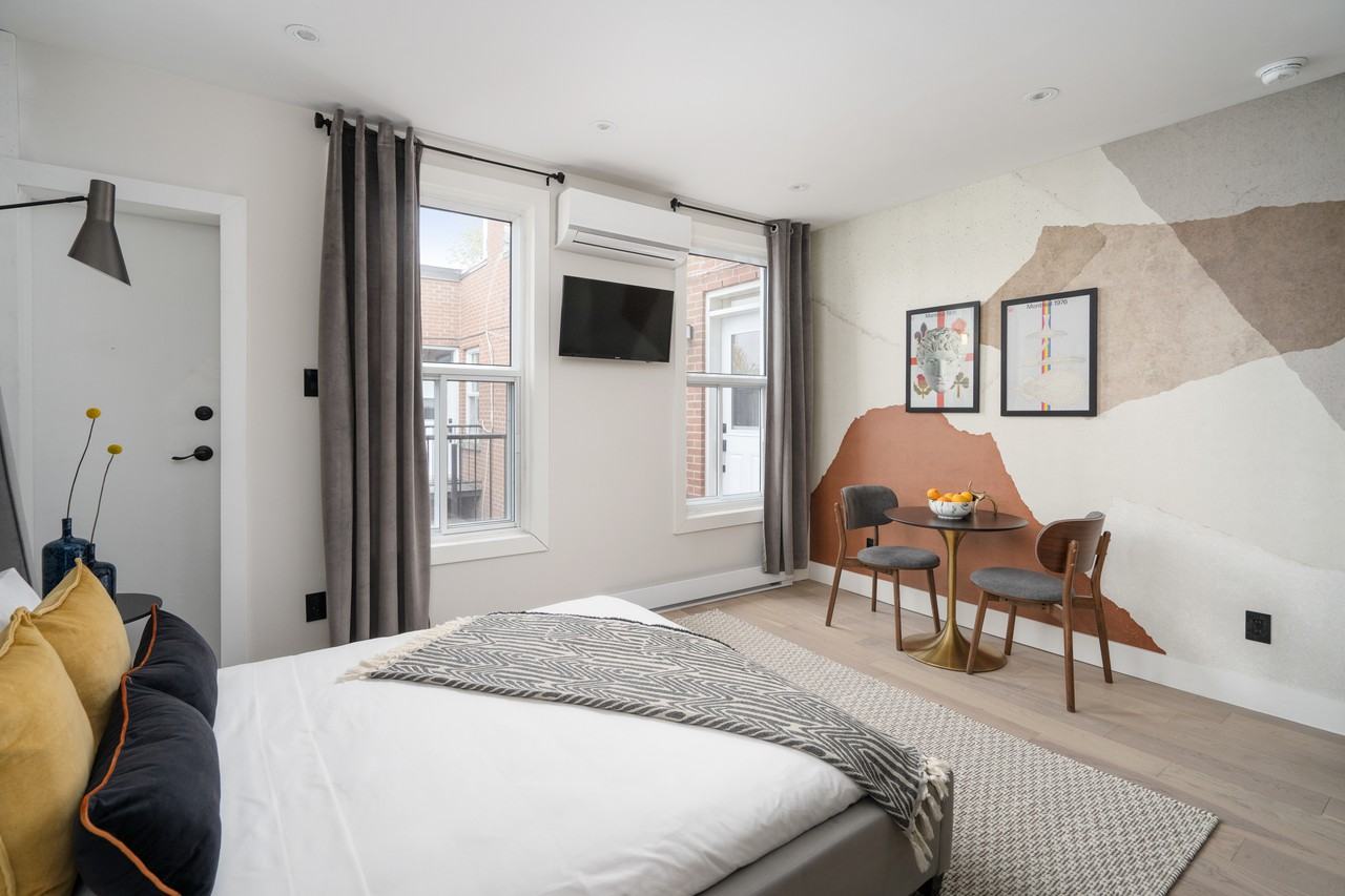 4265 Rue Saint-Denis ##1 — photo 3